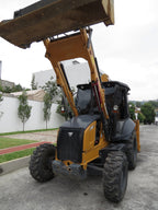 Retroexcavadora CASE 770FX