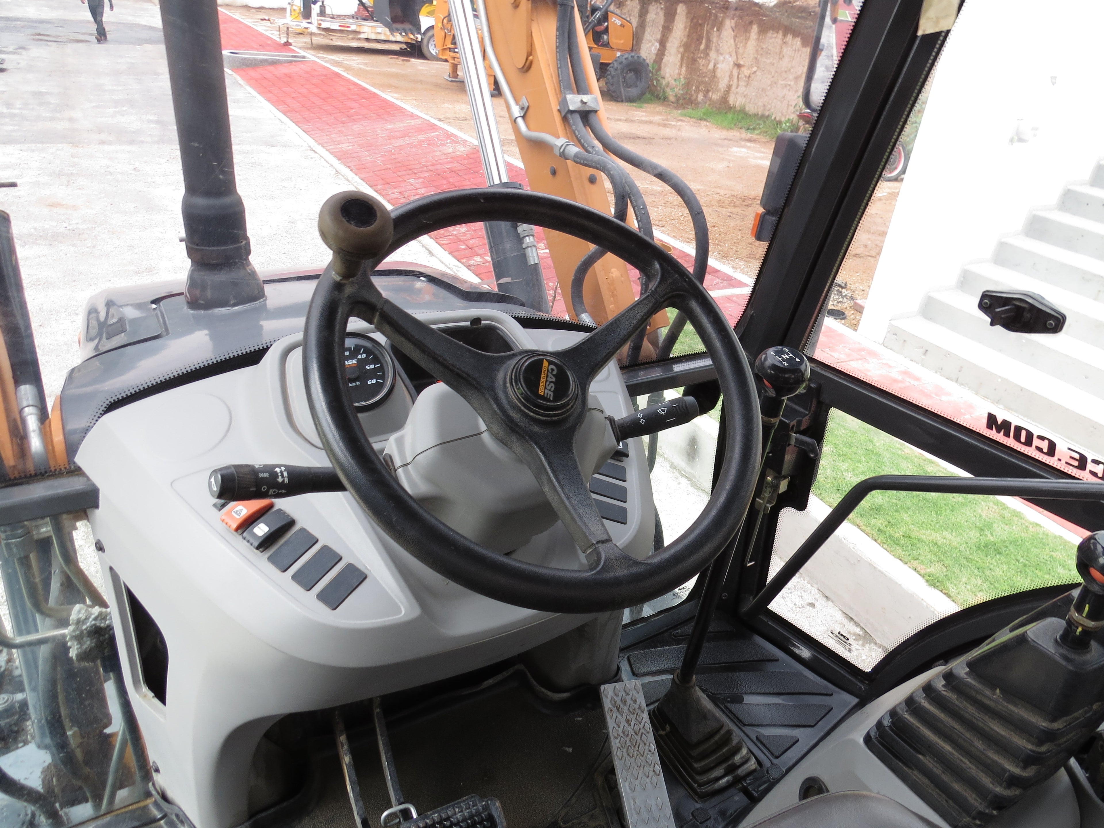 Retroexcavadora CASE 770FX