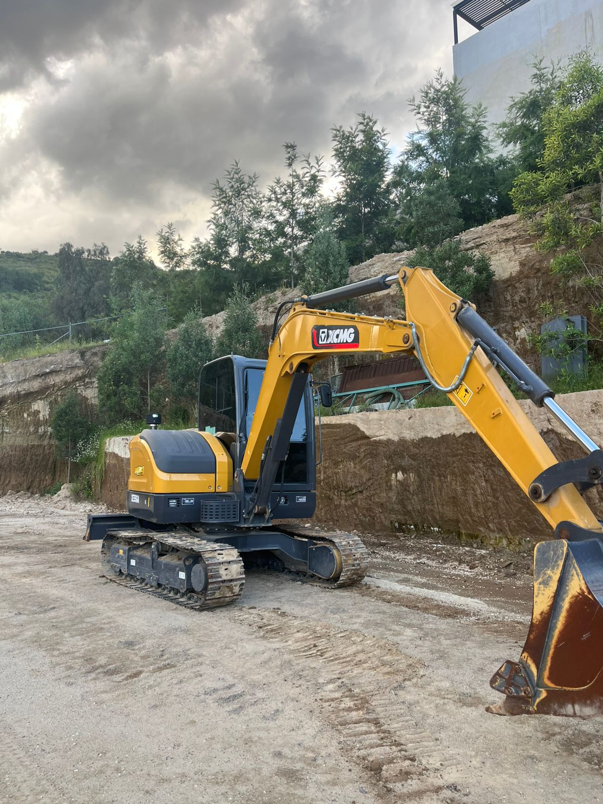 Excavadora XCMG XE55GA 2023