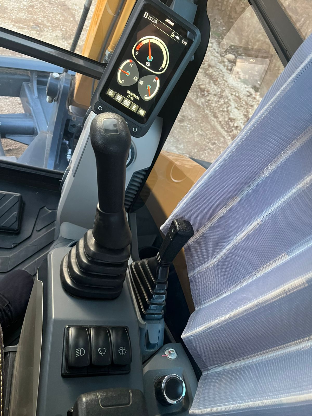 Excavadora XCMG XE55GA 2023