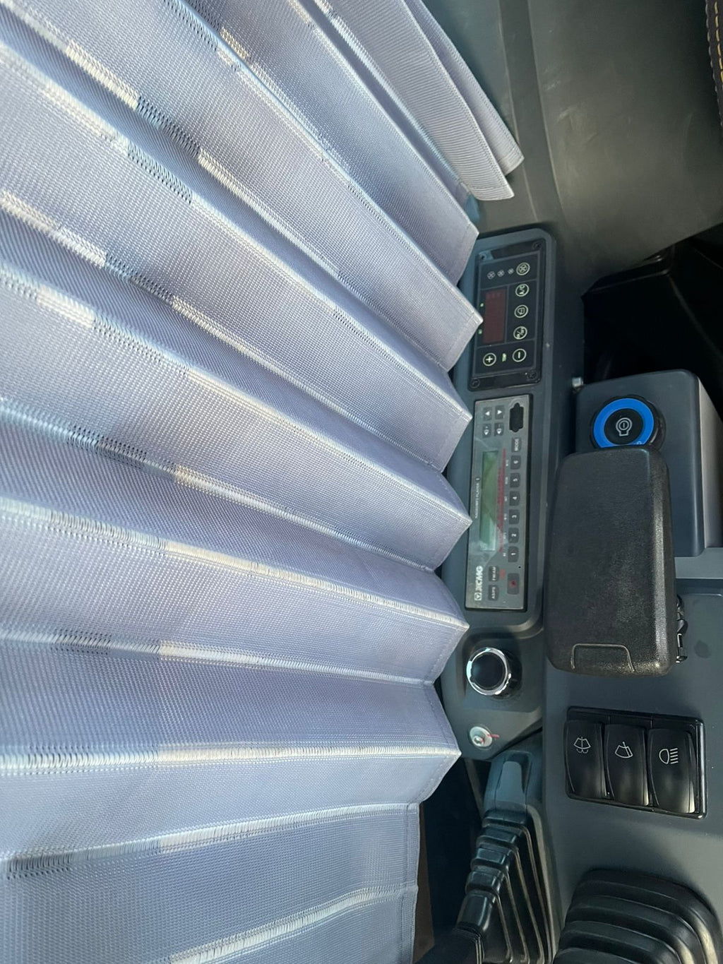 Excavadora XCMG XE55GA 2023