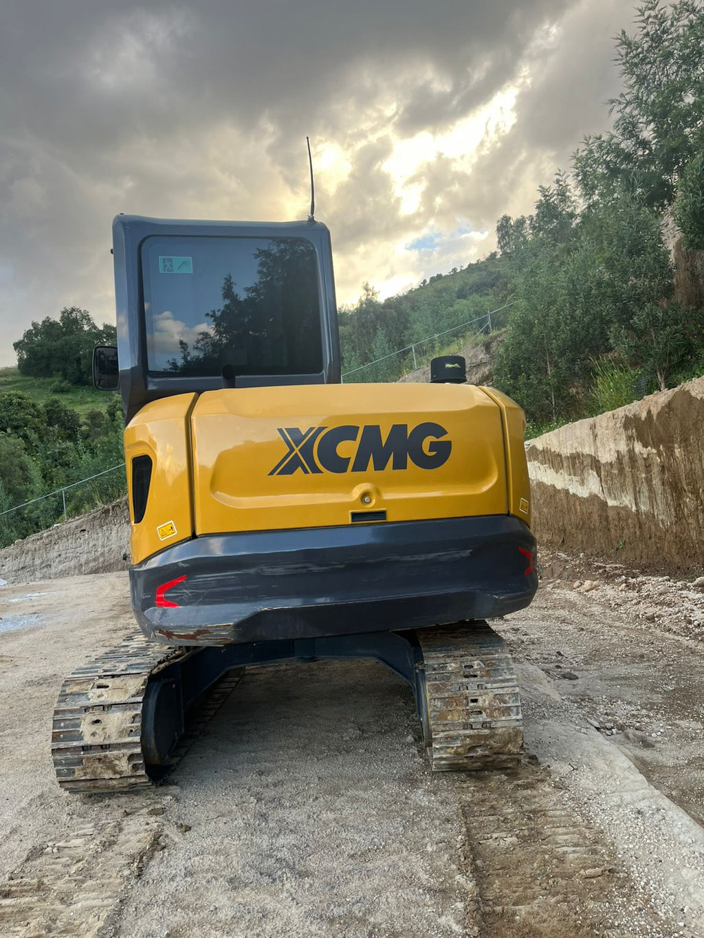 Excavadora XCMG XE55GA 2023