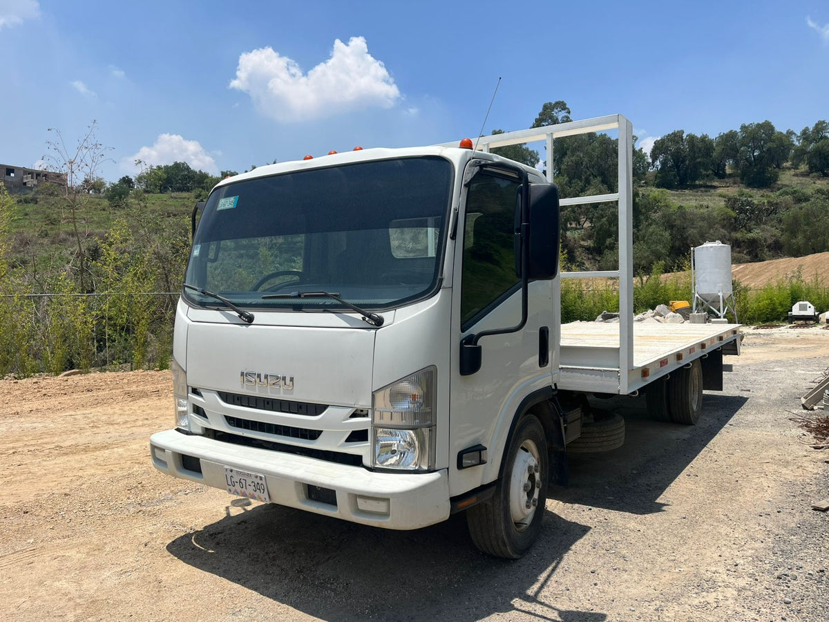 Camion plataforma ISUZU ELF 400